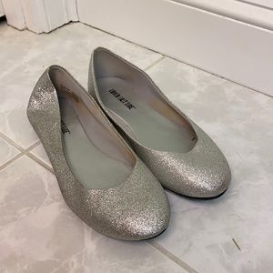 Shiny silver glitter flats